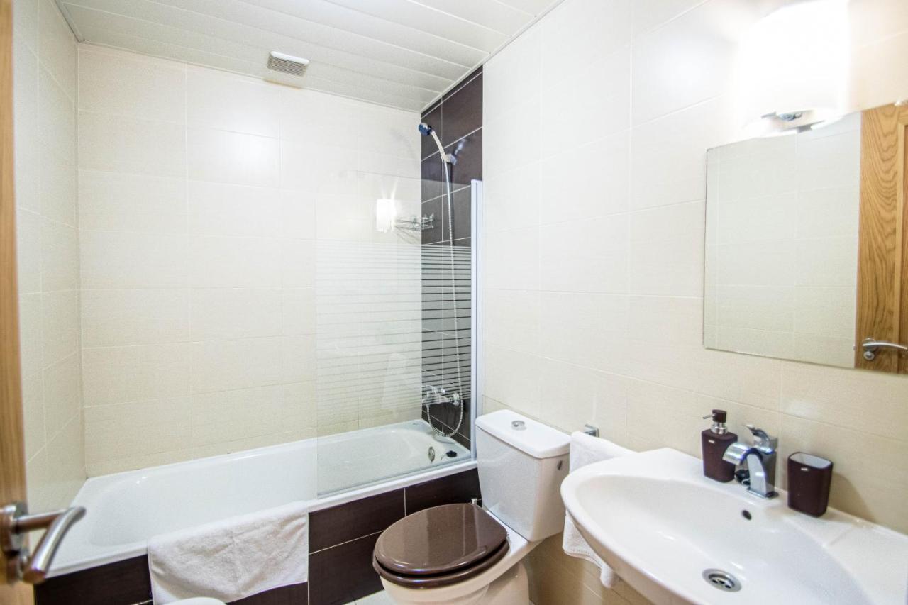 Serrallo Apartment ويتور فيغا المظهر الخارجي الصورة